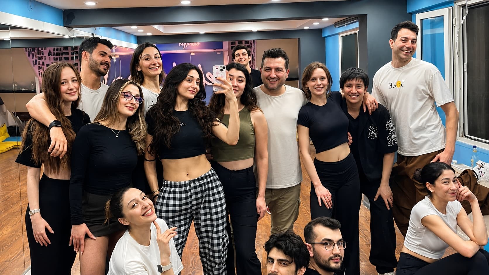 OnlyDance sınıfı